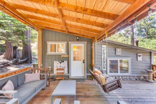 Idyllwild Casa | Quaint Idyllwild Cabin half Mi to Trailhead!