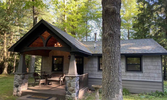 Newaygo Casa | Devils Hole Lodge - Río Muskegon, Newaygo