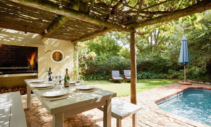 Franschhoek Casa | Cabaña pintoresca y peculiar en el corazón de la aldea de Franschhoek
