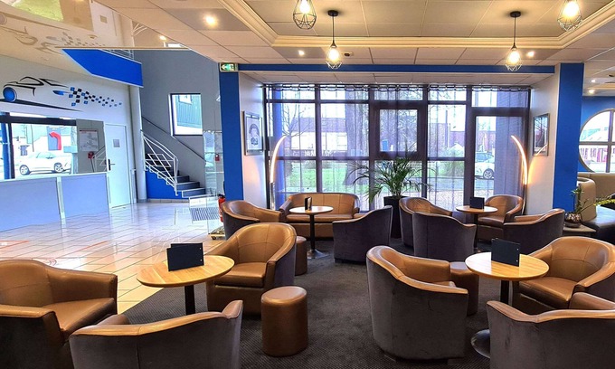 Le Mans Hotel | Quality Hotel Le Circuit - Le Mans