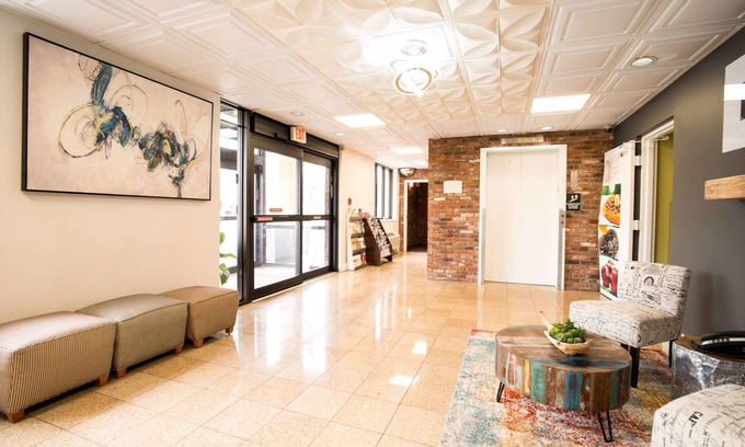 Cromwell Hotel | Quality Inn Cromwell - Middletown