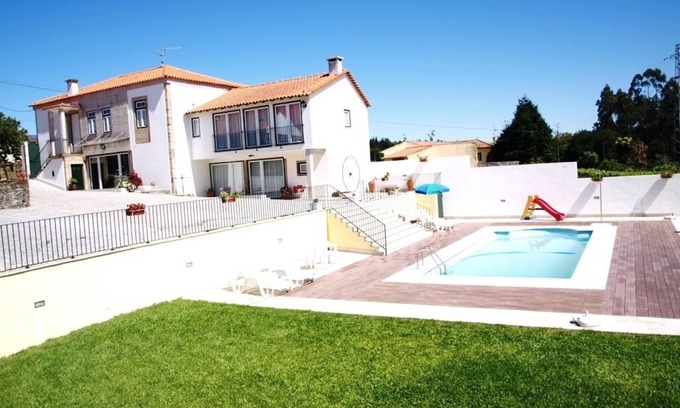 Rates Villa | Vivienda w Calidad / piscina y campo de fútbol, ​​zona de barbacoa