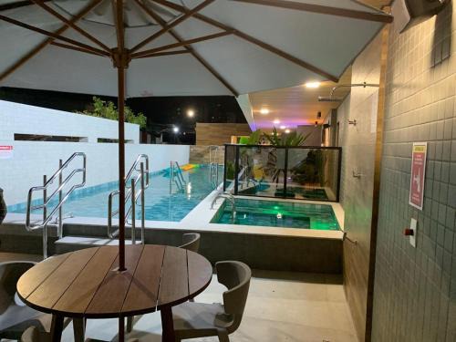 Ponta Verde Apartamento | Quarto e Sala na Ponta Verde e Pajuçara