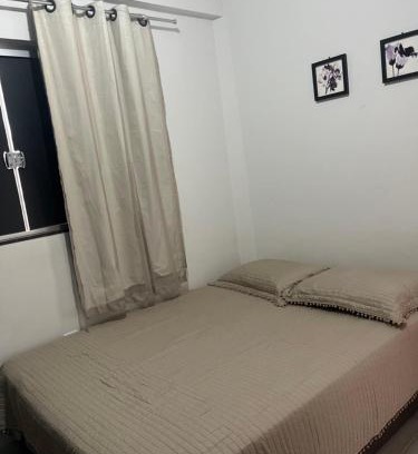 Patos de Minas Casa | Quarto próximo AV JK