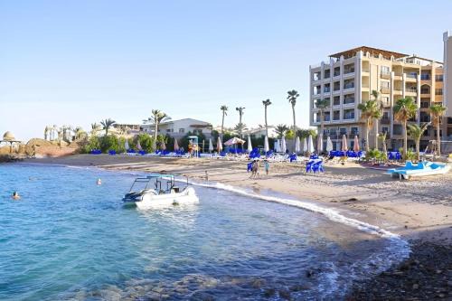 Al Ahyaa Complejo | Queen T Juliana Beach Resort