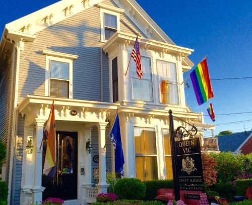 Provincetown Cama Y Desayuno | Queen Vic Guest House
