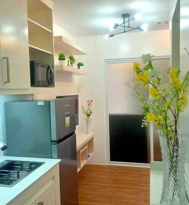 South Triangle Apartamento | Quezon City Apartment Condo-Hotel Victoria Sports Tower