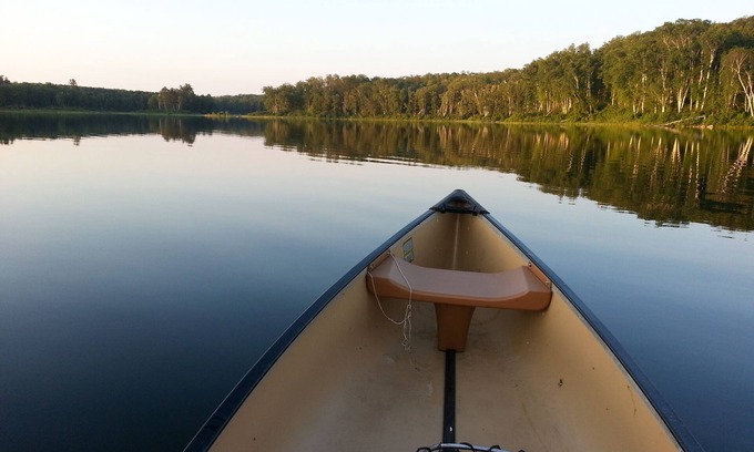 Longville Cabina | Tranquilo 3 acres en el lago de pesca DNR con 200 'de costa a las afueras de Longville