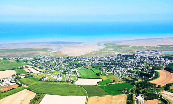 Le Vivier-sur-Mer Casa | Quiet and charming house close to the sea