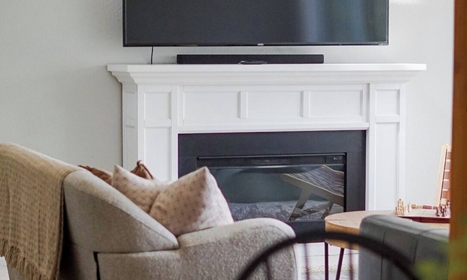 Quincy Casa | Quiet and spacious 5-bedroom house in Pleasant Quincy with WiFi