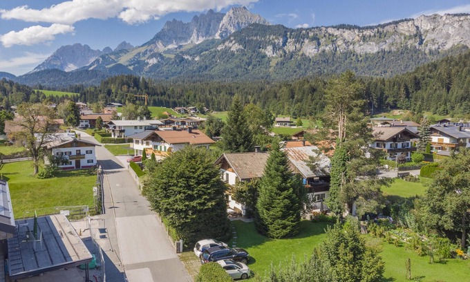 Sankt Johann in Tirol Apartamento | Quiet apartment with a terrace