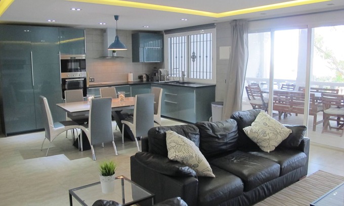 Marbella Apartamento | Apartamento Tranquilo en Villa Privada, Marbella - Lavanda