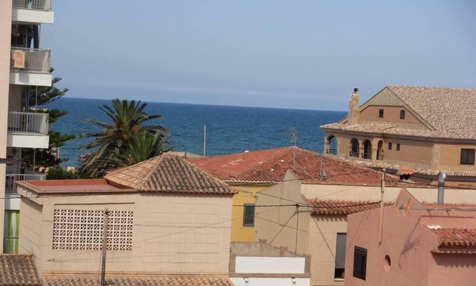 Platja de Piles Apartamento | apartamento en playa tranquila nº licenci a AT-39748-V