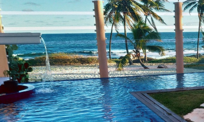 Itapua Casa | Quiet beachfront 4/4 AC - 8km from airport -Not village