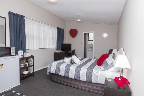 Palmerston North Casa | Quiet Boutique Generous Breakfast