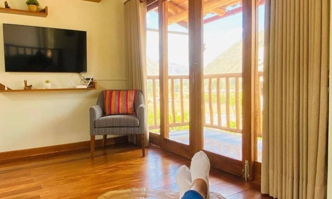 Calca Casa | BUNGALOW TRANQUILO CON VISTA AL ARROYO Y LA MONTAÑA