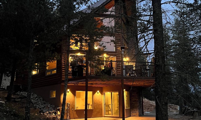 Sacramento Cabina | Quiet Cabin in the Sacramentos. A place of solitude, not far from Cloudcroft.