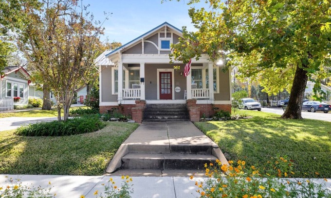 Brenham Casa | Quiet & clean, minutes from downtown Brenham!