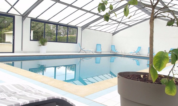 Conflans-sur-Anille Casa | Quiet cottage with private pool