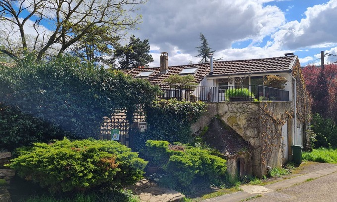 Bayonville-sur-Mad Cabaña | Casa tranquila con jardín, cerca de Metz