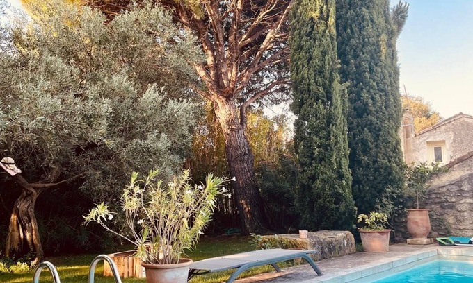 Fontvieille Casa | Quiet countryside in the heart of the village