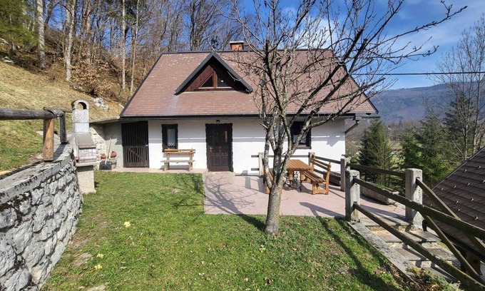 Bohinj Casa | Quiet Family sized House in a small village