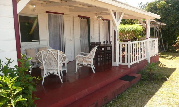 Piton Saint-Leu Villa | Tranquilo, jardín, vista al mar.2 alojamientos independientes (2 y 4 personas)
