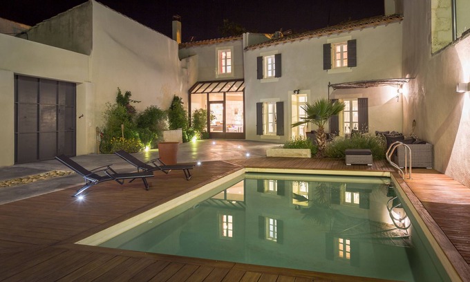 Eyragues Casa | Casa tranquila en el corazón de los Alpilles con piscina privada