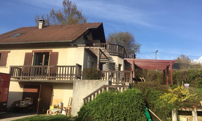 Saint-Martin-d'Uriage Casa | Quiet house with pool 8 pers. near grenoble and chamrousse
