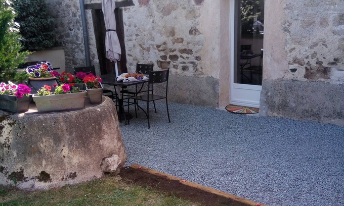 Bord-Saint-Georges Casa | Quiet house