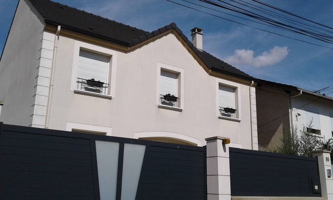Tremblay-les-Gonesse Casa | Casa tranquila cerca de Disney y París