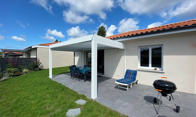 Biscarrosse Casa | Quiet house, south facing, sleeps 6 3 Stars