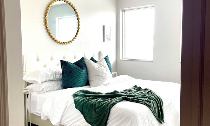 Scioto Mile Apartamento | Quiet King Size with City Views