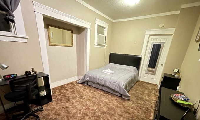 Modesto Apartamento | Quiet Loft in Downtown Modesto