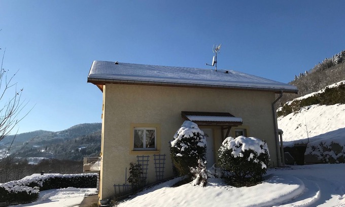 Travexin Casa | Casa rural con capacidad para 14 personas a la entrada de La Bresse ........