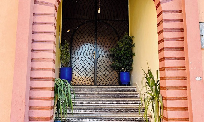 Mouassine Apartamento | Quiet modern apartment in Guéliz with parking and wifi