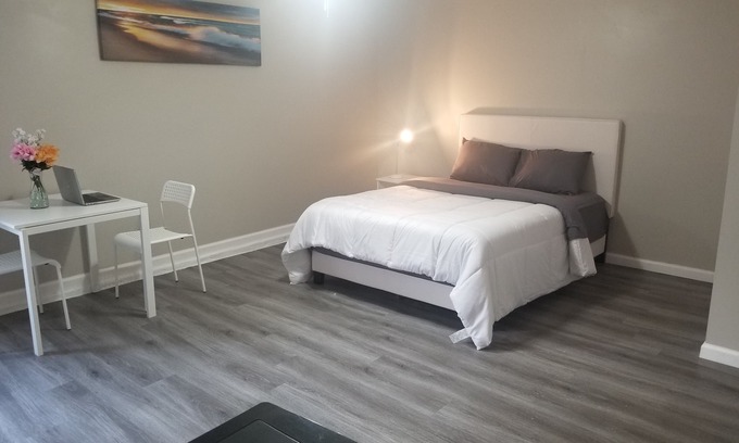 The Colony Casa | Quiet private apartment / studio Frisco Plano Dallas DFW !