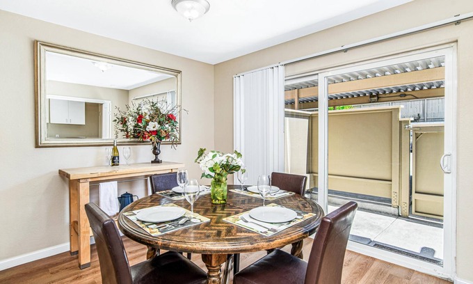 Concord Casa | Quiet resort-style townhome near SF, Napa