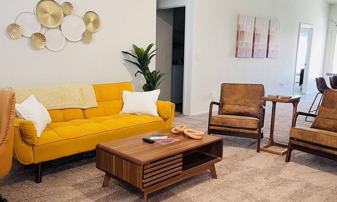 Yuma Condominio | Quiet Retreat 2BR,Condo Garage in Fortuna Foothills Great Location!