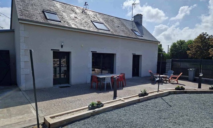 Annoville Casa | Quiet seaside house for 8 people.