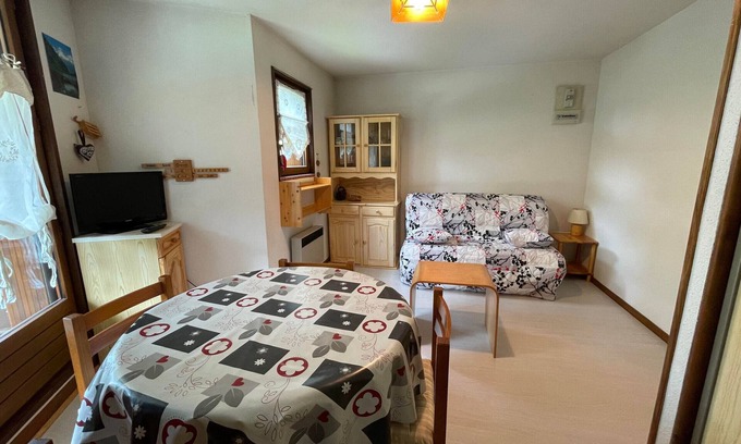 Abondance Apartamento | Estudio para 4 personas con balcón, parking y tranquilidad