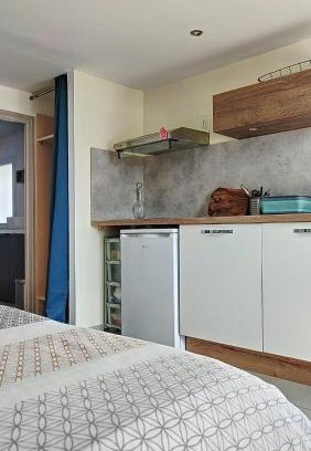 Plaisance-du-Touch Apartamento | Quiet Studio with Private Parking