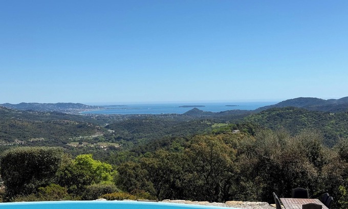 Les Adrets-de-l'Esterel Villa | Alquiler villa con vistas al mar, cerca de Cannes, tenis, piscina, sauna, hammam