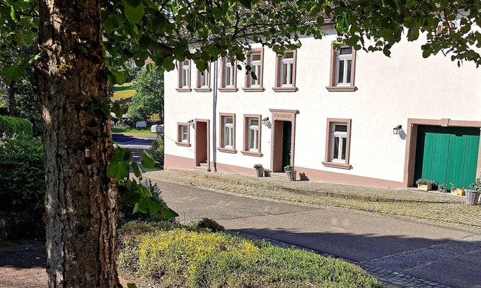 Wadern Apartamento | Vrbo Property