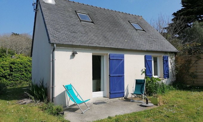 Crozon Casa | Quiet village, walking distance to the beach
