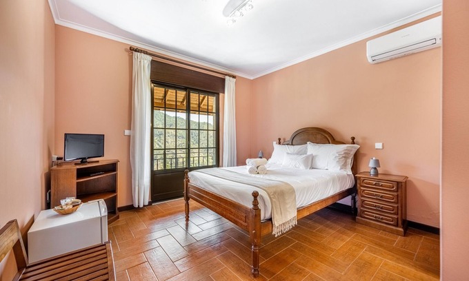 Rio Caldo Casa | Quinta da Carvalha quarto 2