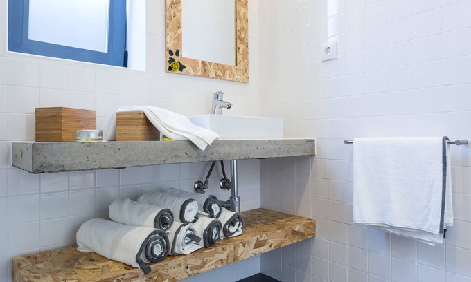 Ribeira Grande Apartamento | Quinta das Rosas Villas - Yellow Rose - Piscina - Wifi gratuito