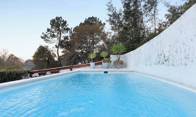 Cardielos Villa | Casa de campo 'Épicos' con piscina y Wi-Fi