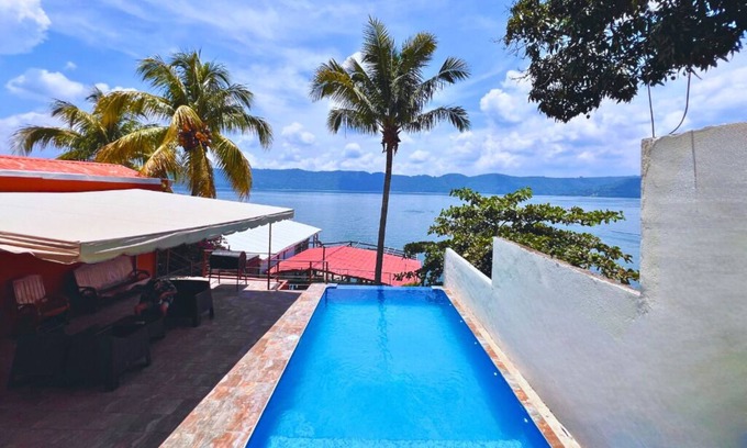 Coatepeque Casa | Quinta Sunrise