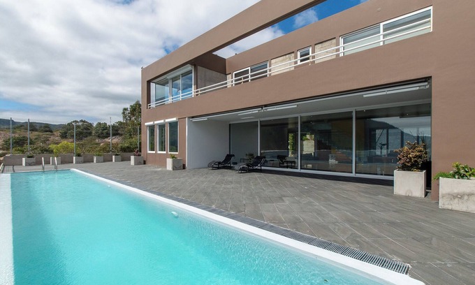 Quintay Casa | Quintay home with pool, jacuzzi, ocean view, and unforgettable sunsets